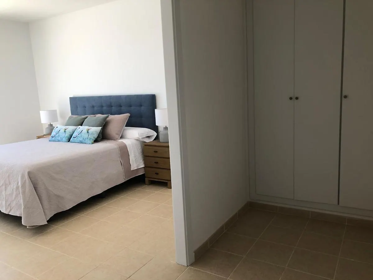 Roures 13 Villa Con Piscina Privada Y Ac Sant Lluis 0*,  Hiszpania